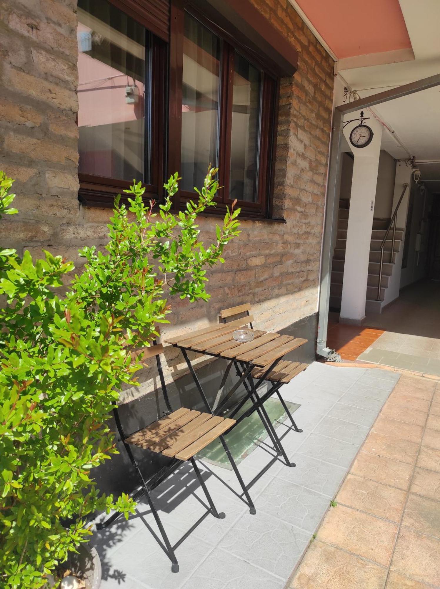 Apartments & Accommodation Stojic ノヴィ・サド エクステリア 写真